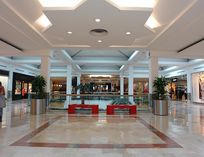 Carrefour Shoppıng Mall LED 